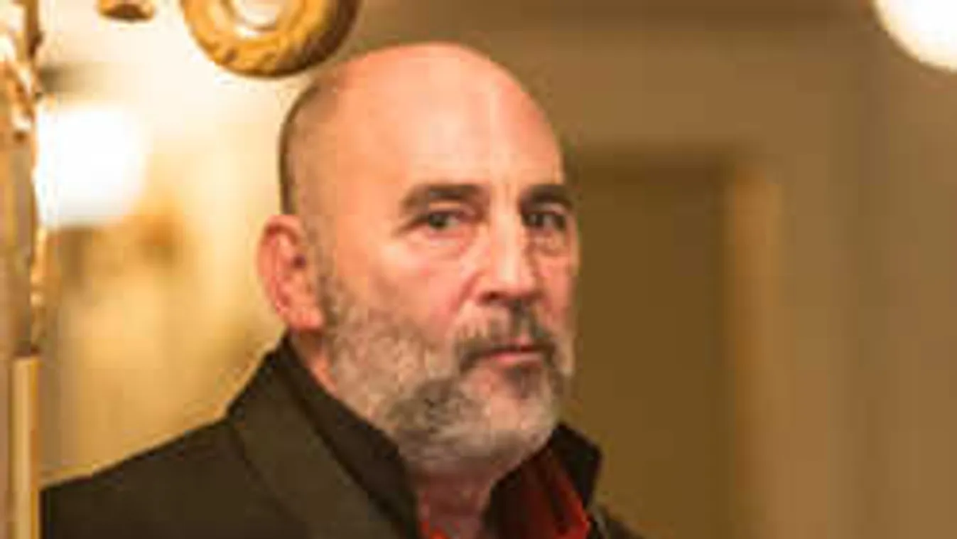 Gusztustalan átverés áldozata lett Kulka János, a rendőrség tehetetlen