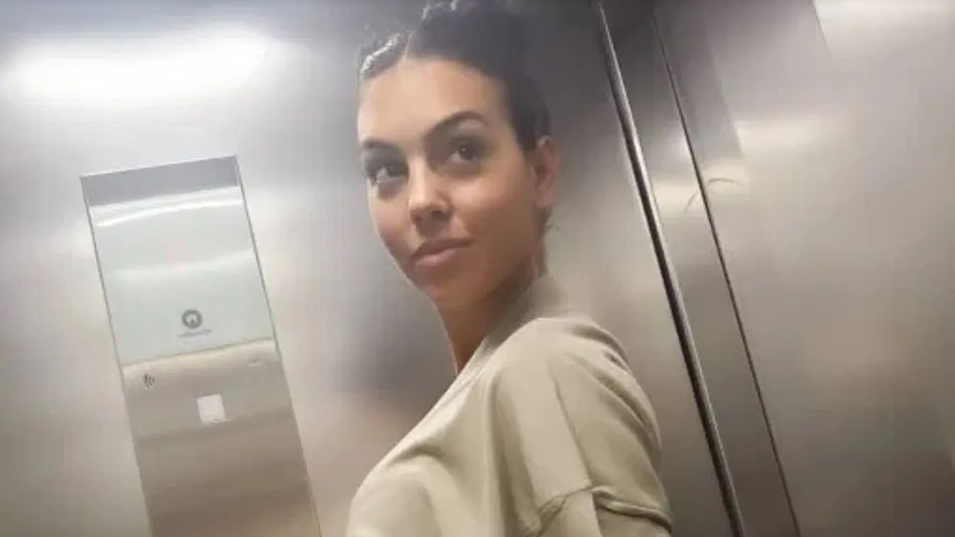 Brutál dögös, Ronaldo szerelme felfedte formás popsiját