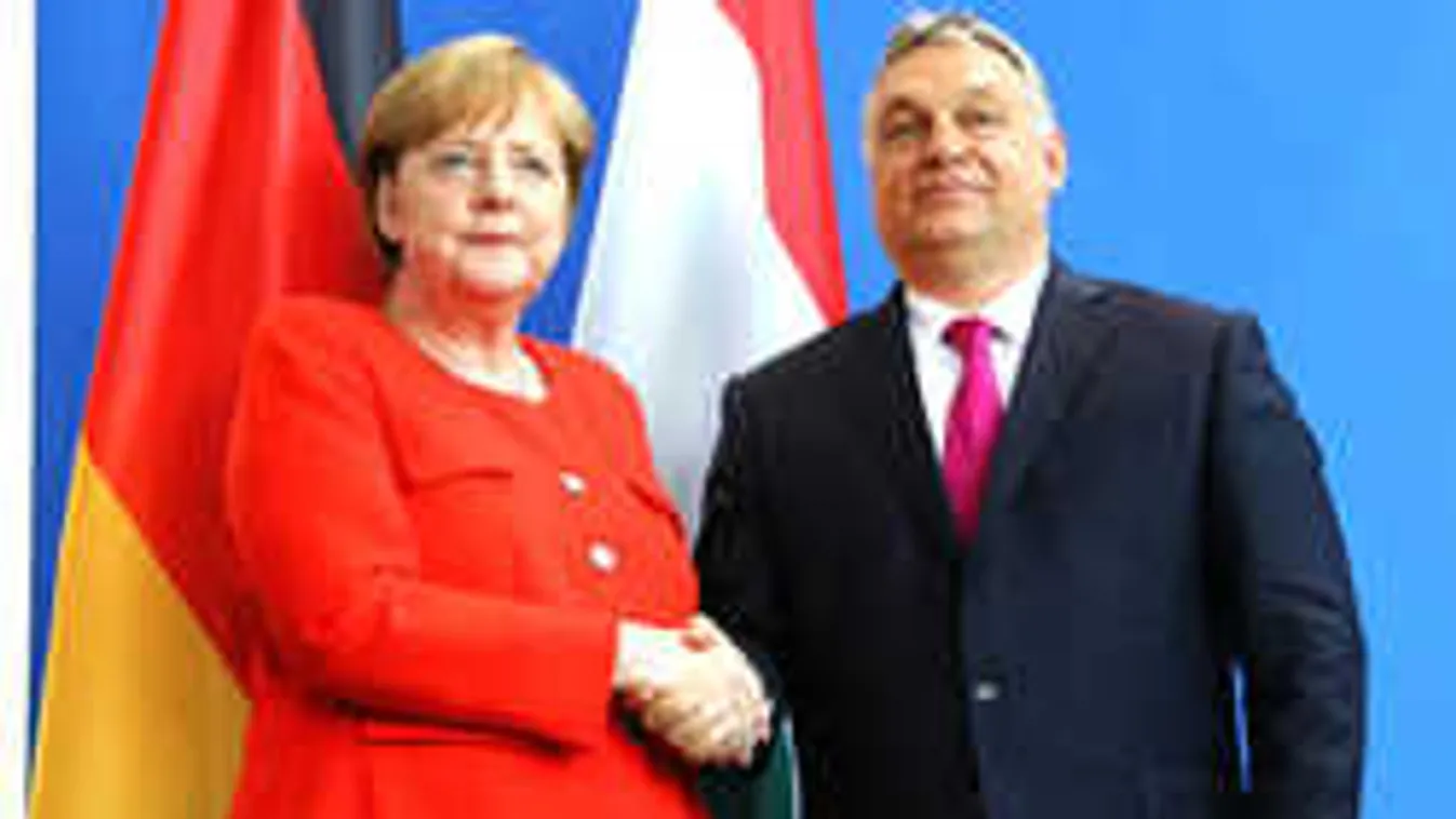 Orbán Viktor: Engem Merkel politikájáért már elüldöztek volna