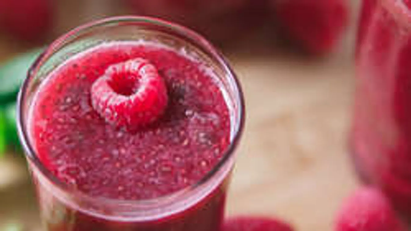A nyár legegészségesebb reggeli itala a málnás-chia limonádé