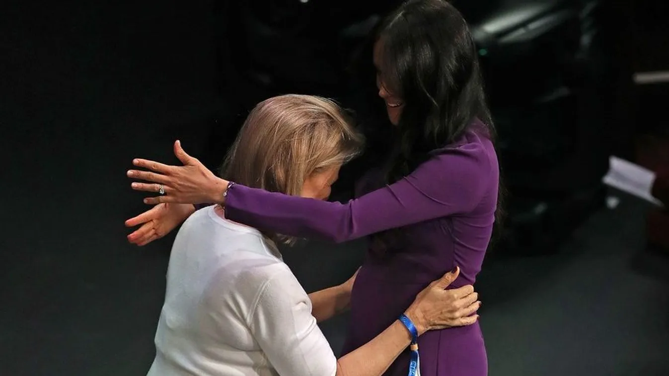 Meghan attends the One Young World Summit Opening Ceremony