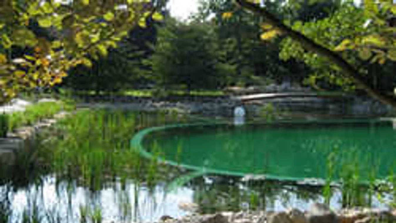 A medencéknek leáldozott, az igazán menők újabban ide csobbannak