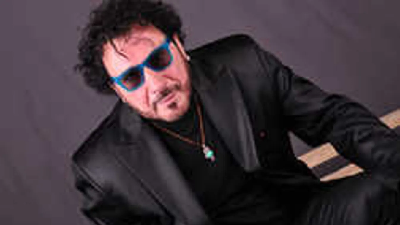 Lenyűgözte a világsztár rokonait a magyar énekes