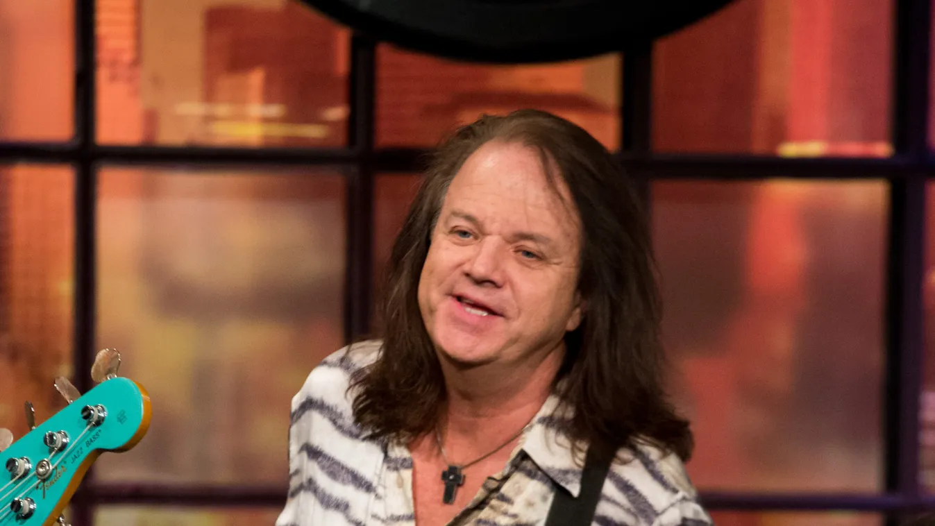 „Nem kockáztatok” – Beoltatja magát a koronavírus elleni vakcinával a magyar zenész