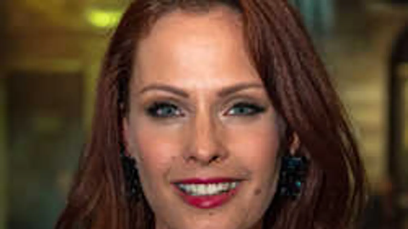 Megdöbbentő titokra derült fény Dobó Kata kislányával kapcsolatban