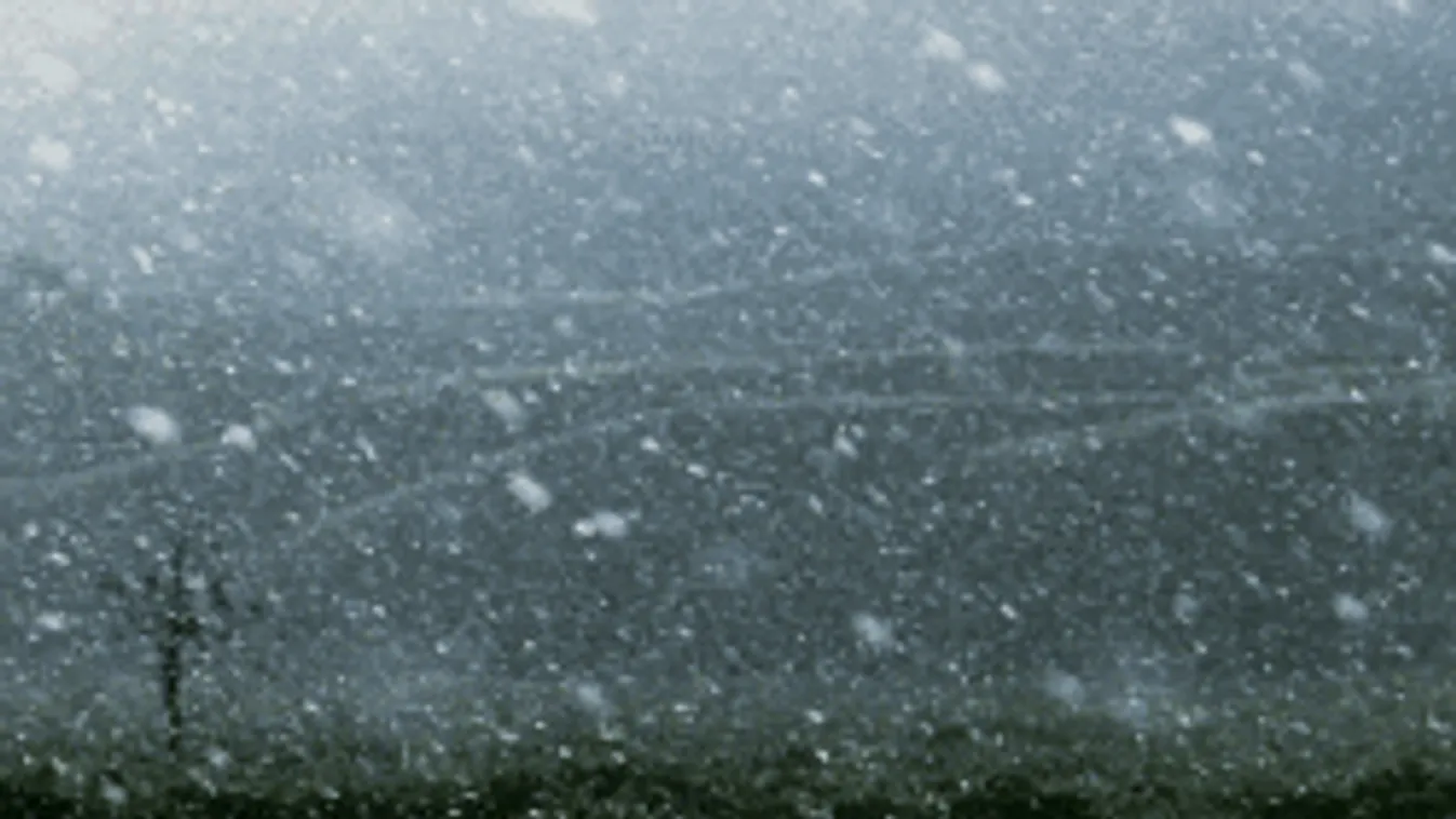 Közölte a meteorológia: veszélyes ónos esővel jön a havazás