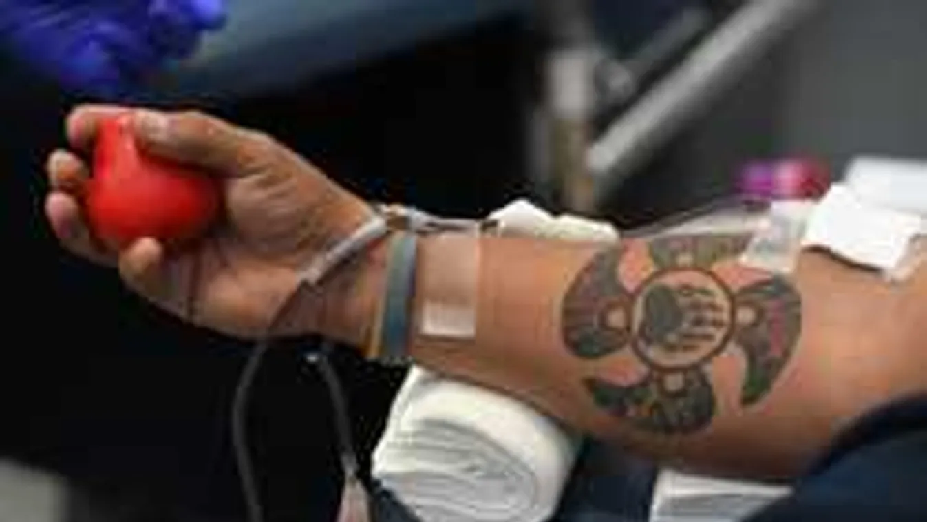 Kiakadtak a nagylelkű magyarok: nem adhatnak vért