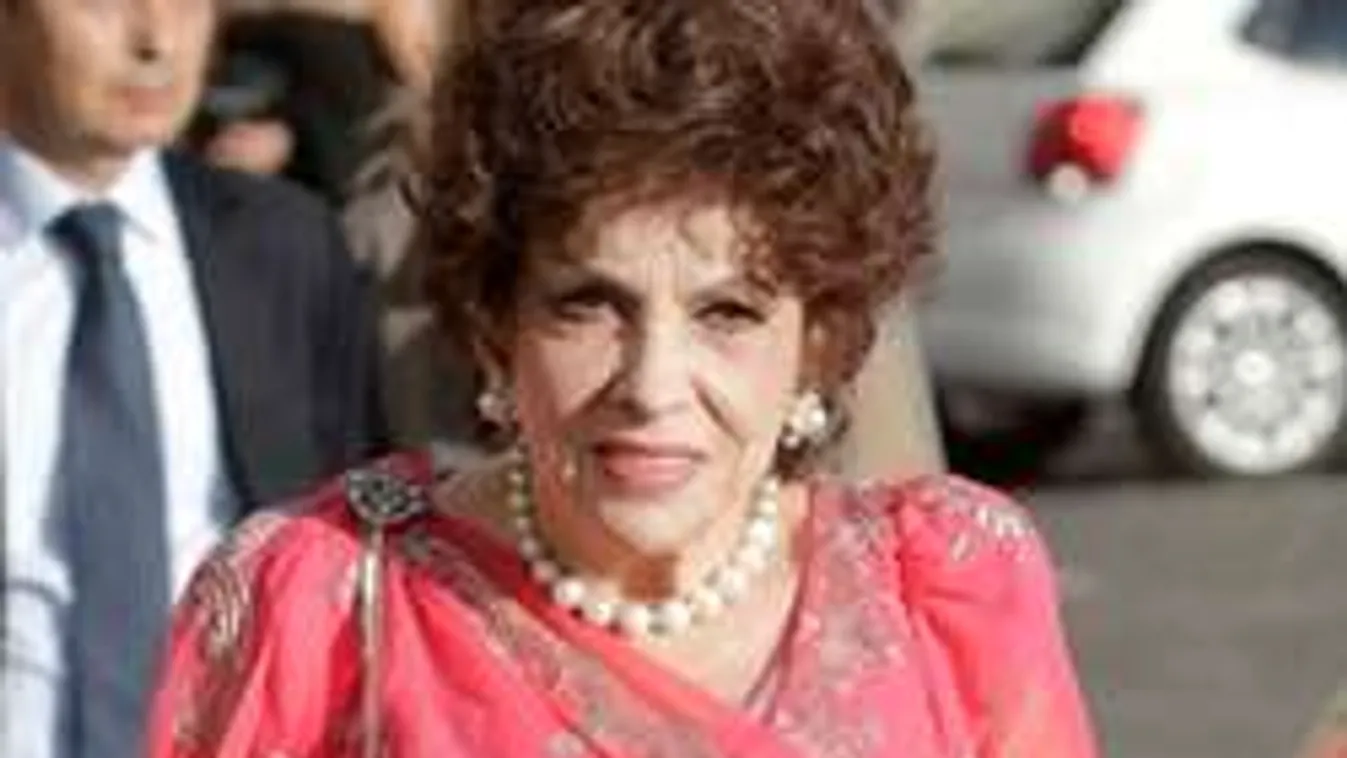 Botrányai ellenére is remekül néz ki a 89 éves díva