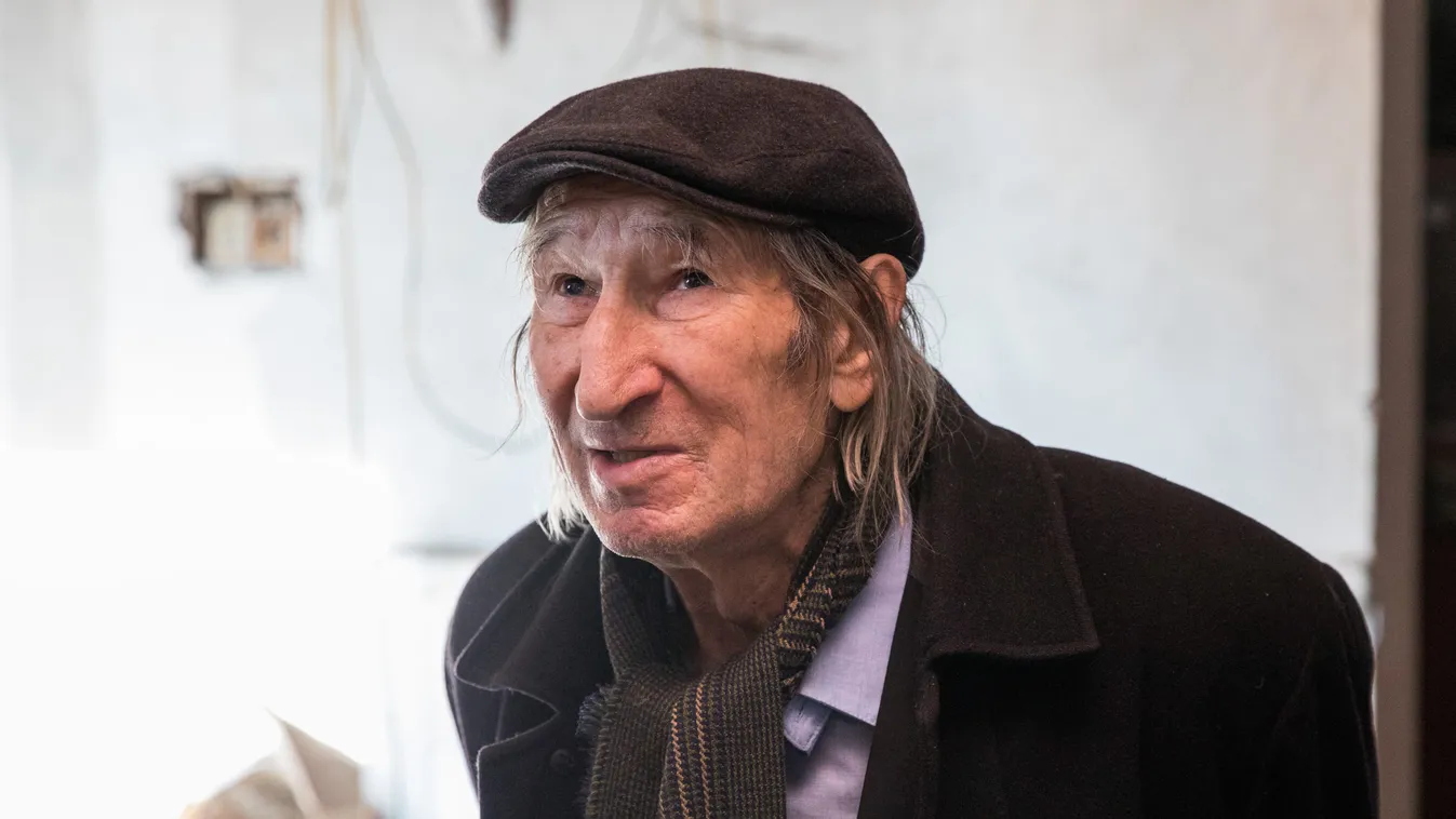 Drámai fotó: Így szállították el a meggyilkolt magyar színész holttestét