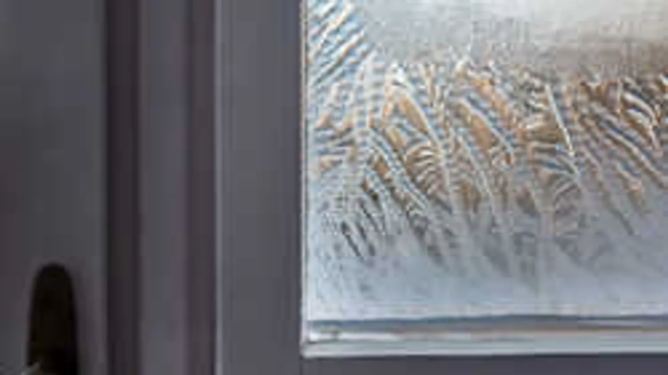 Ilyen nincs! Megint itt a fagy, ezt teszik a lakók a hidegben