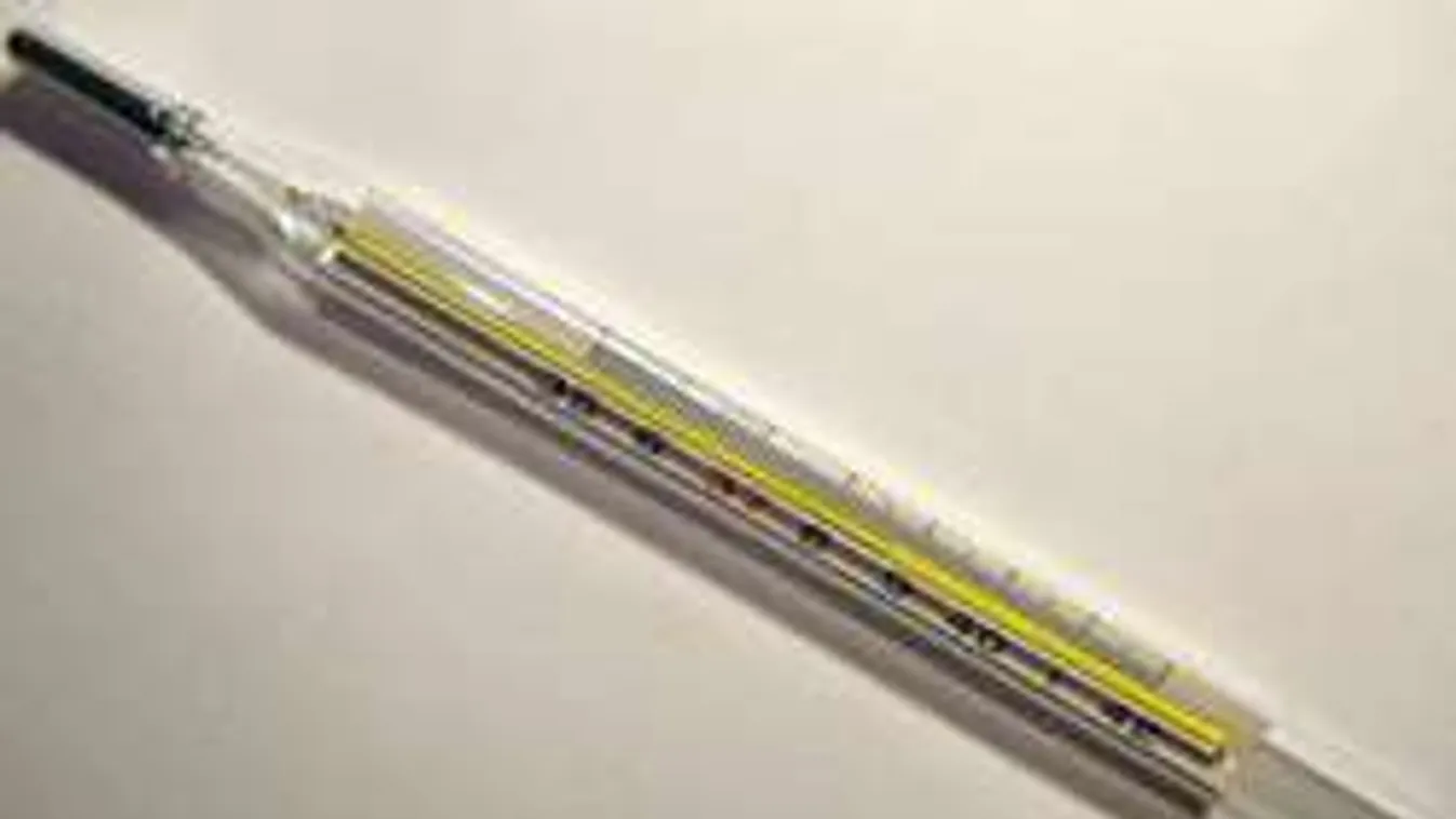 Vitáznak az anyák a lázcsillapításról