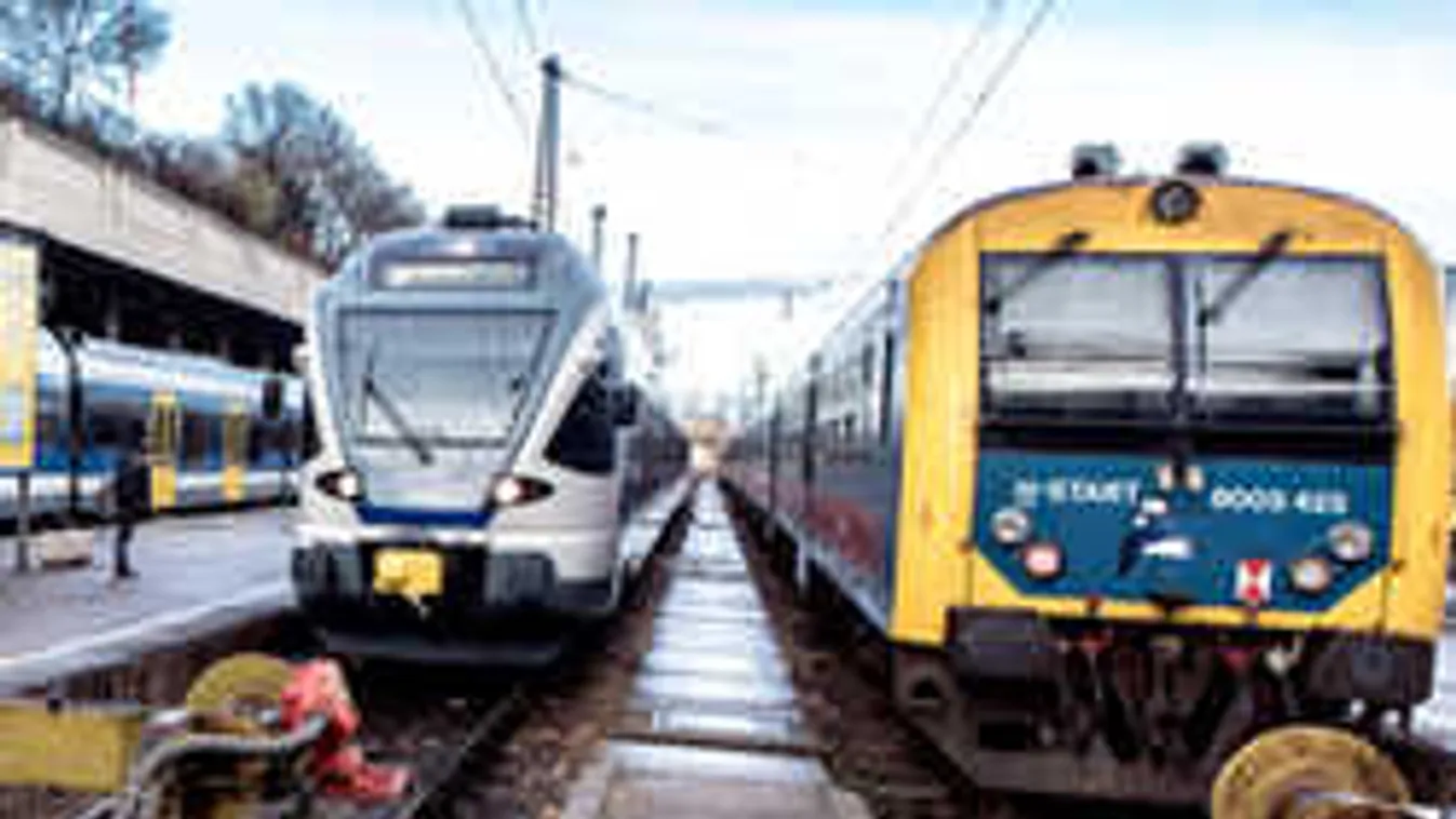 Baleset történt a Nyugati pályaudvaron, ezért késnek a vonatok - fotók