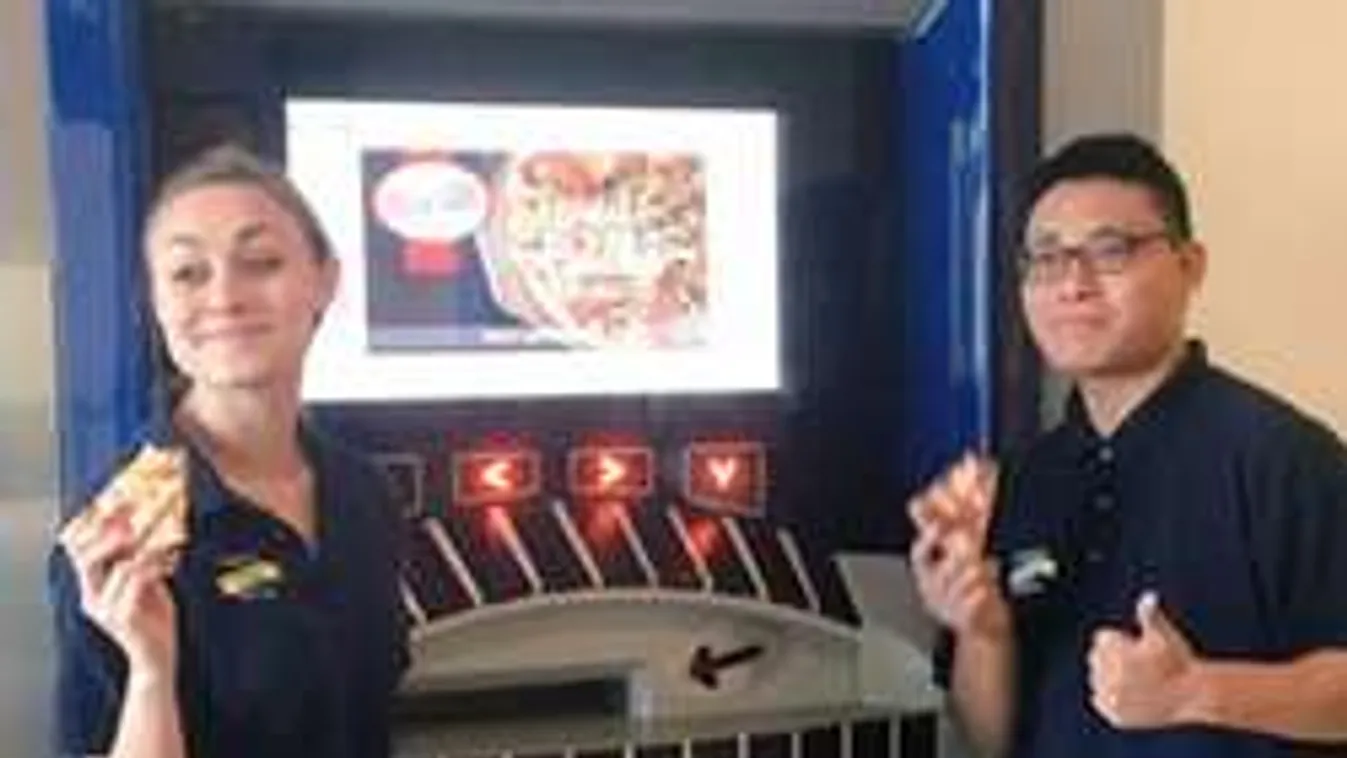 Erről mi csak álmodhatunk: pizzaautomata az egyetemen!