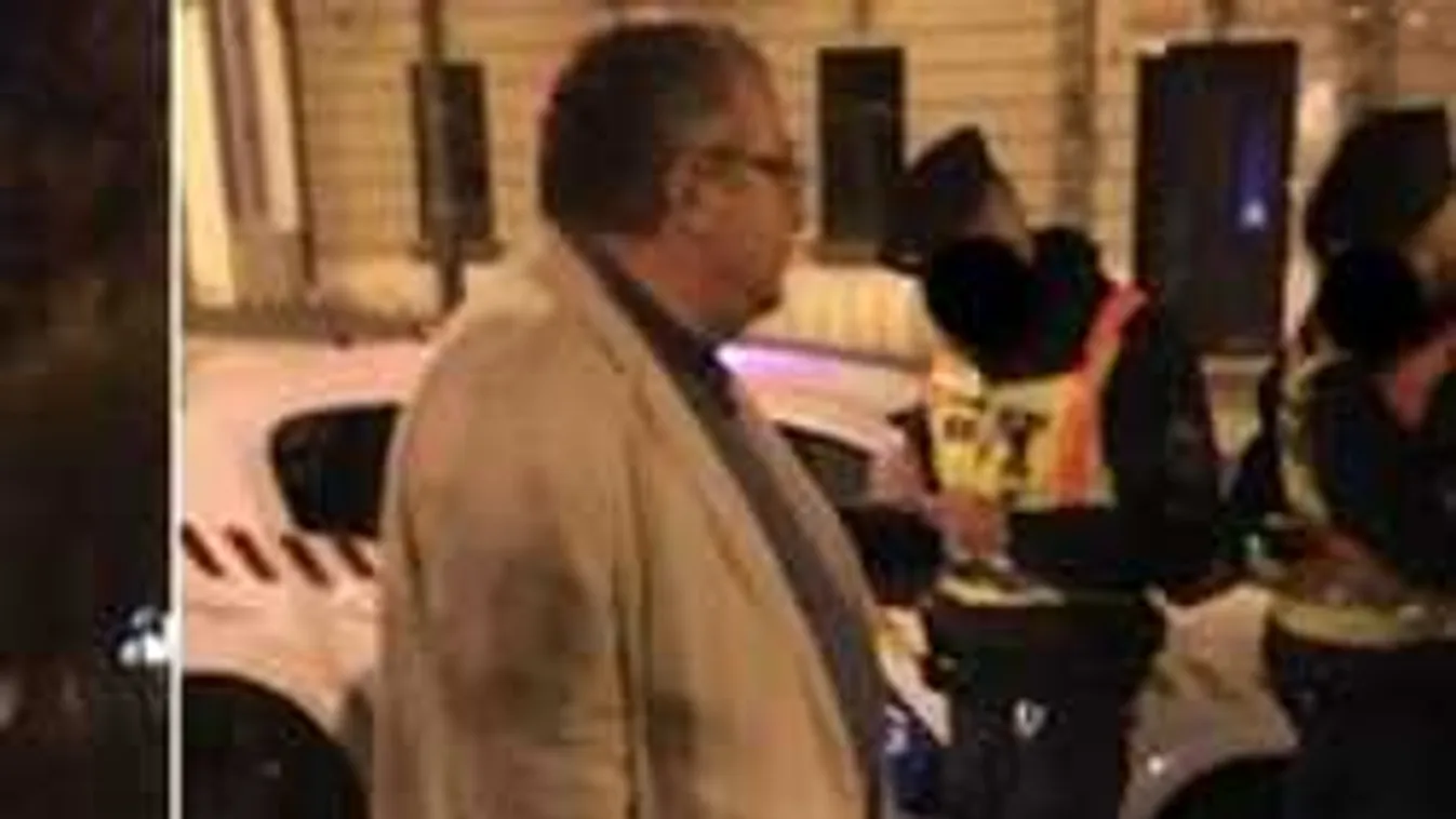 Simicska graffitizni is részeg volt, a beosztottját kérte meg rá!