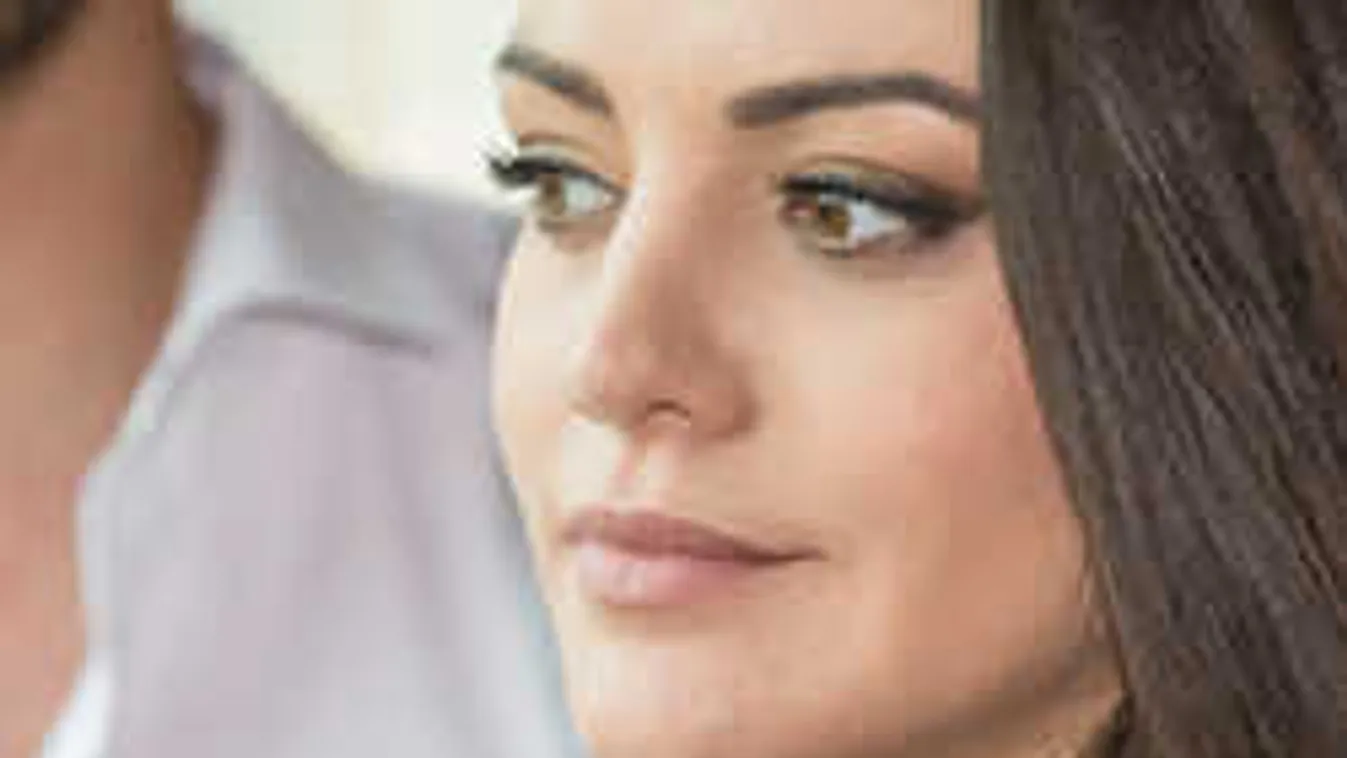 Megmutatta, már ekkorára nőtt a várandós Kulcsár Edina pocakja