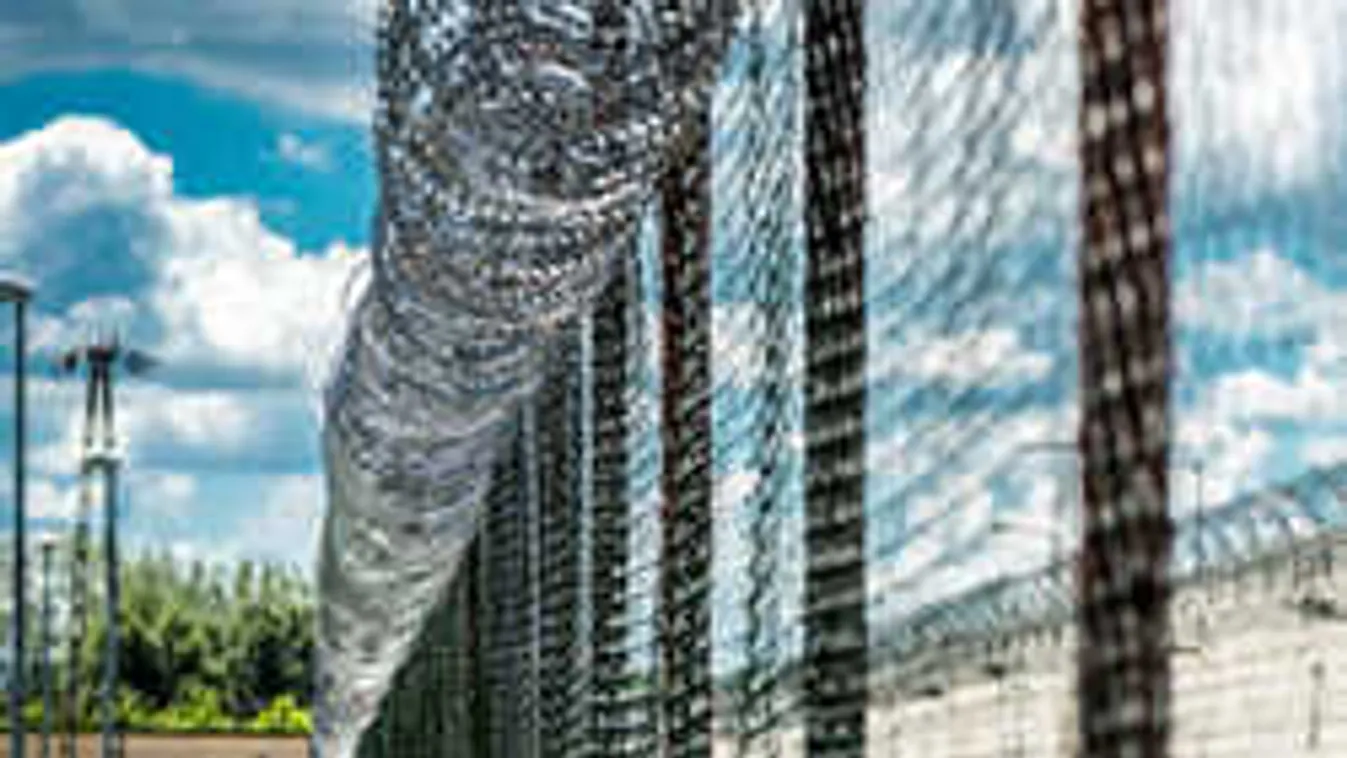 Elszabadult a pokol, egy embert lefejeztek, sok a halott