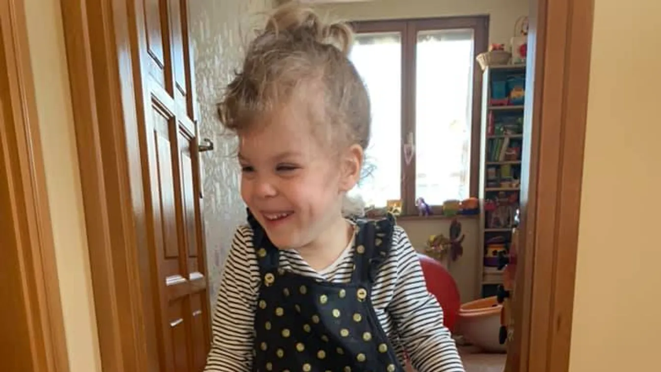 „Soha nem fog járni” – vágta az orvos Pannika anyukájának arcába, a kislány azonban minden nap küzd