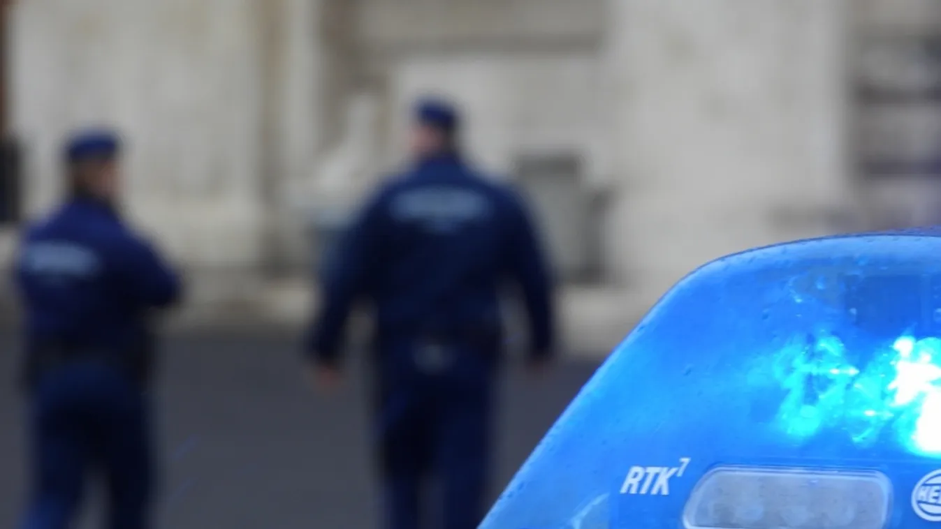 Robbantással fenyegetőzött egy nő Budapesten