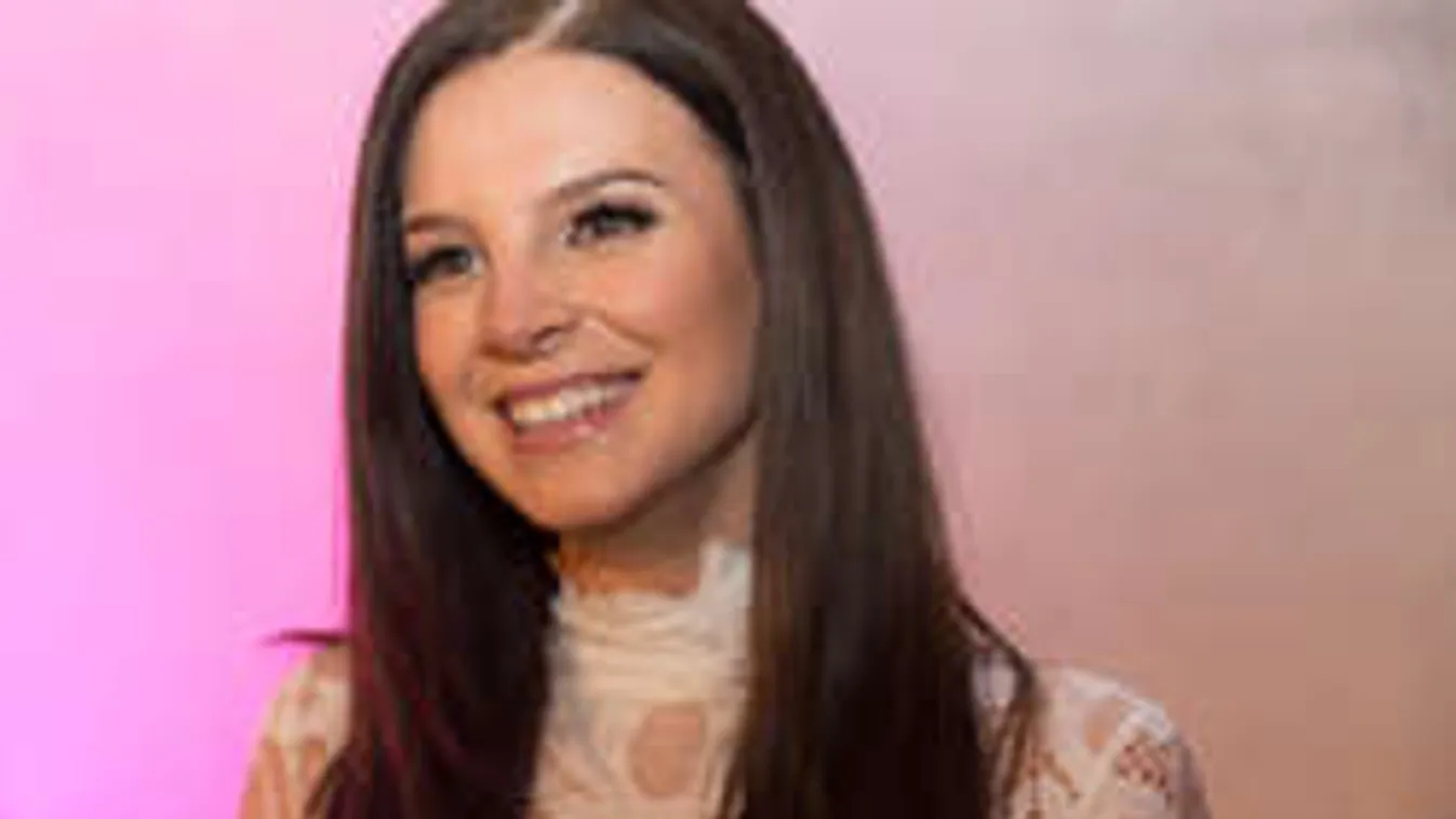 Sarka Kata meglepő fotót posztolt magáról