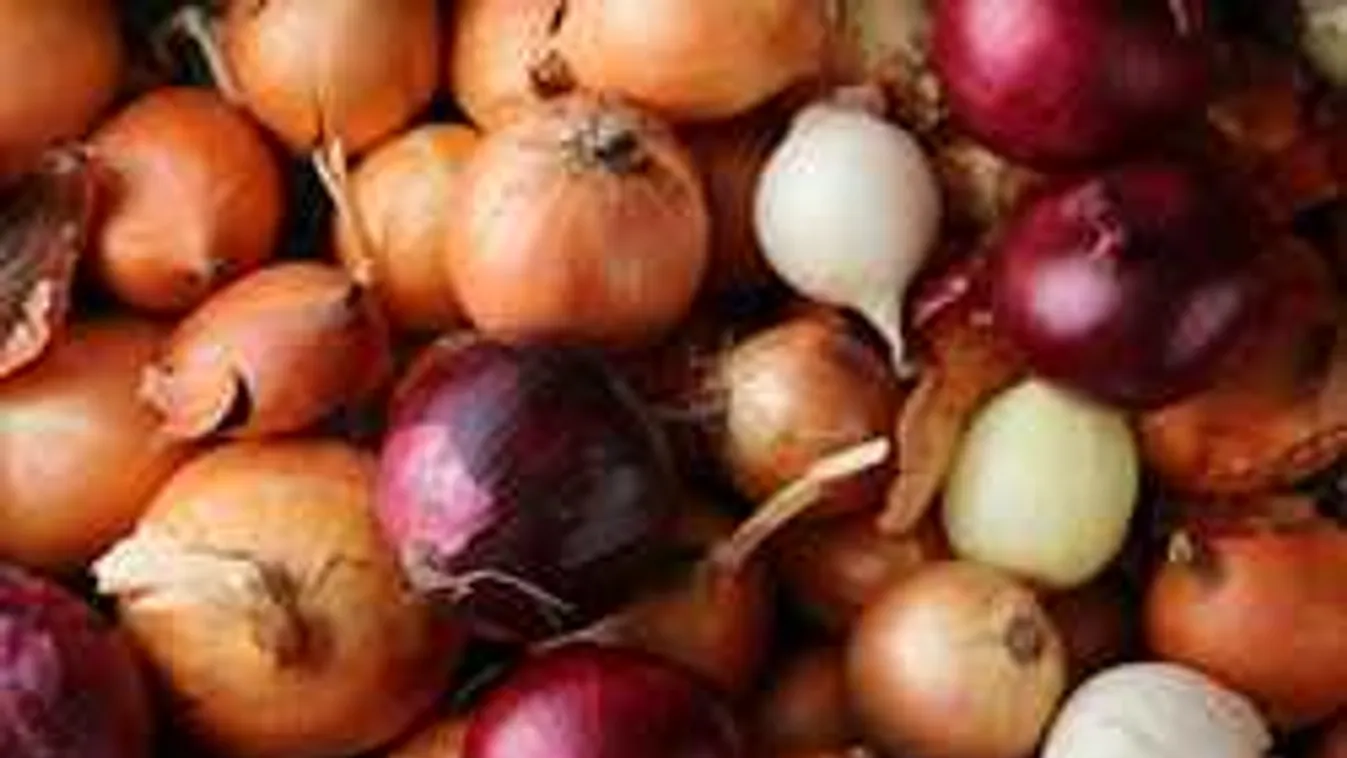 Ezt megérzi a pénztárcánk: drágul a hagyma, kevés a burgonya is