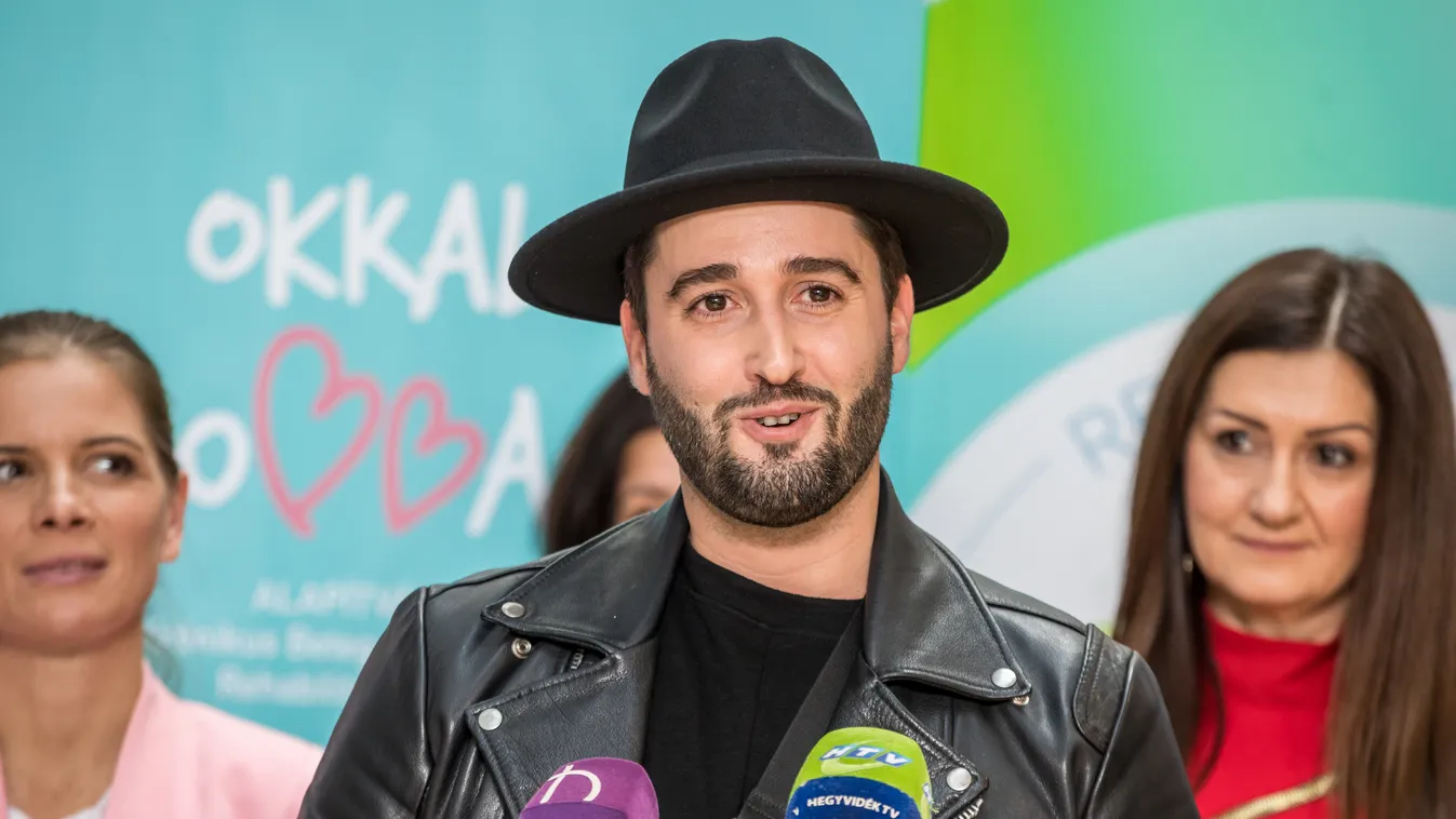 Hatalmas taps: Király Viktor új dala nemzetközi sikert ért el