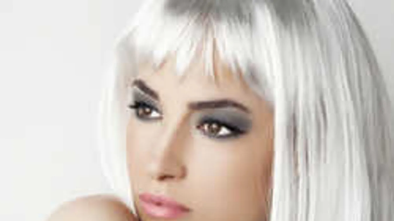 Újra hódít a nagy retró-korszak legnépszerűbb hajdivatja