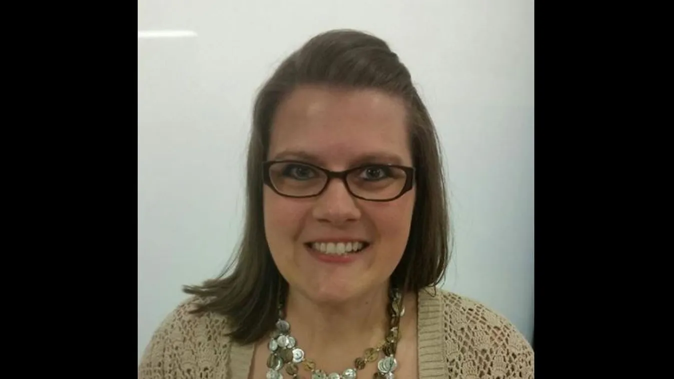 A titkos kamera buktatta le: 16 éves diákjával szexelt a kéjenc tanárnő