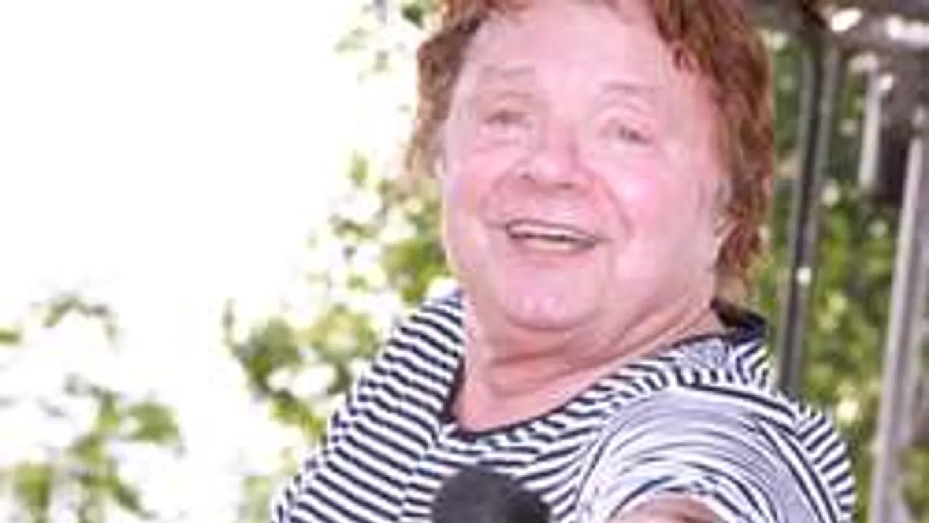 Mi történt? Hihetetlenül megfiatalodott a 81 éves Aradszky László