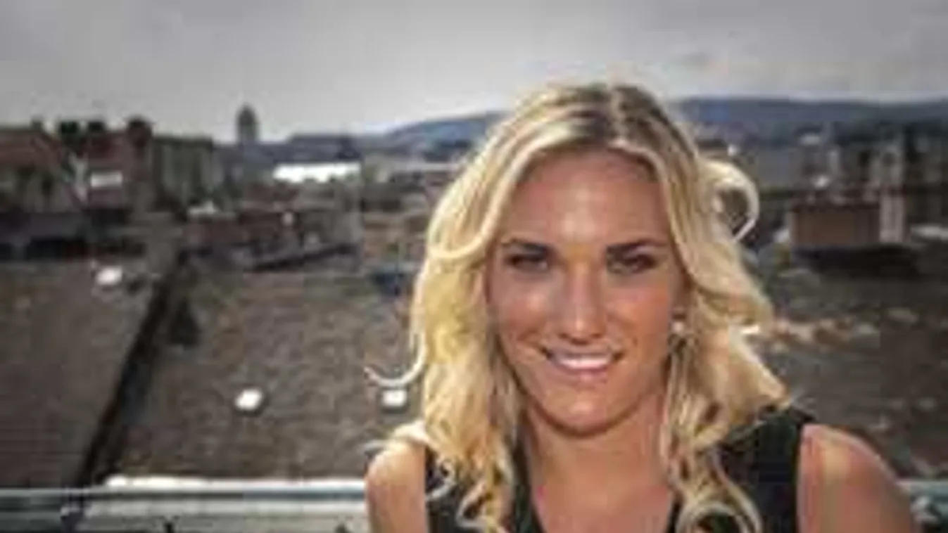 Kiderült, hihetetlen áldozatot hozott Babos Timi családja