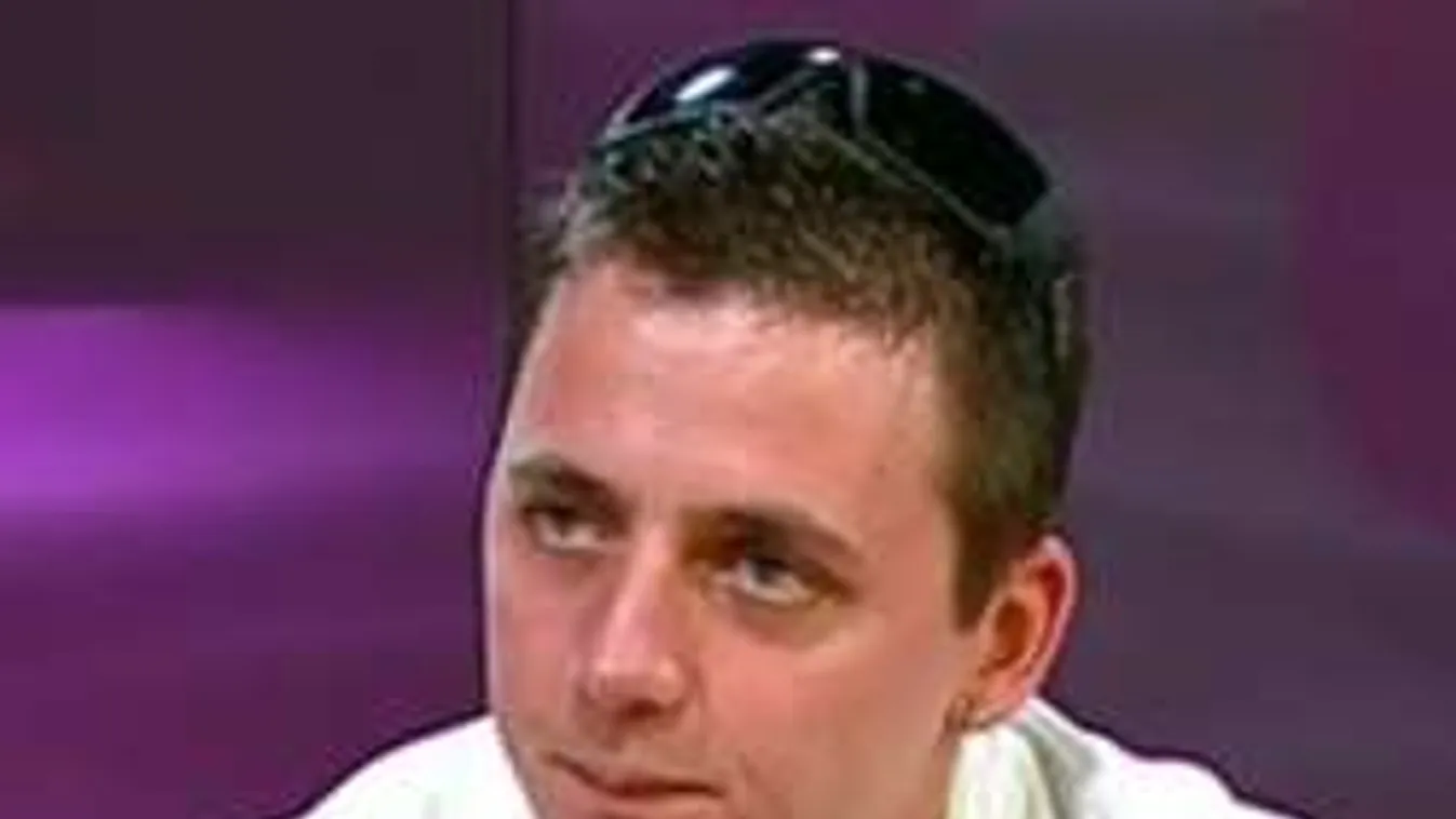 Elérte a Jimmy-átok: Tizenhárom év után szakított Zámbó Sebastian!