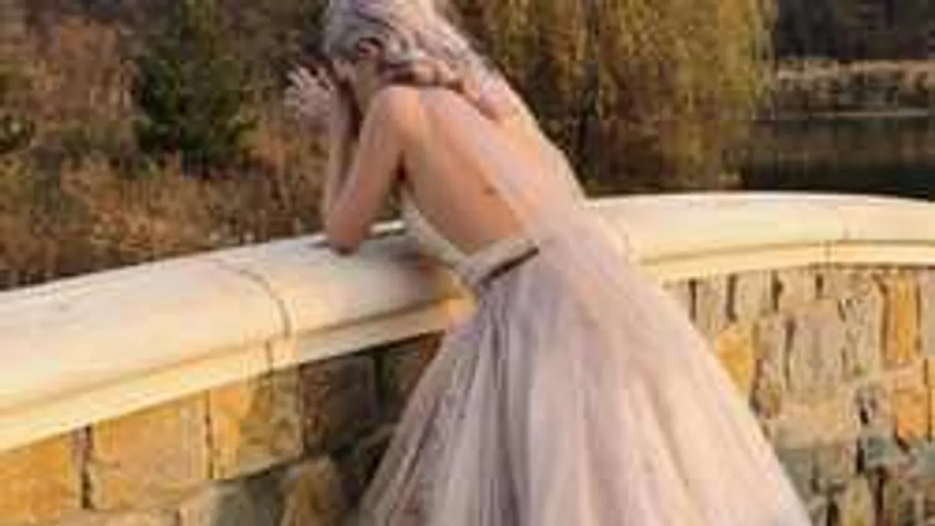 Kővé dermedt a fiatal nő, amikor meghallotta, mit kell tennie az esküvőért