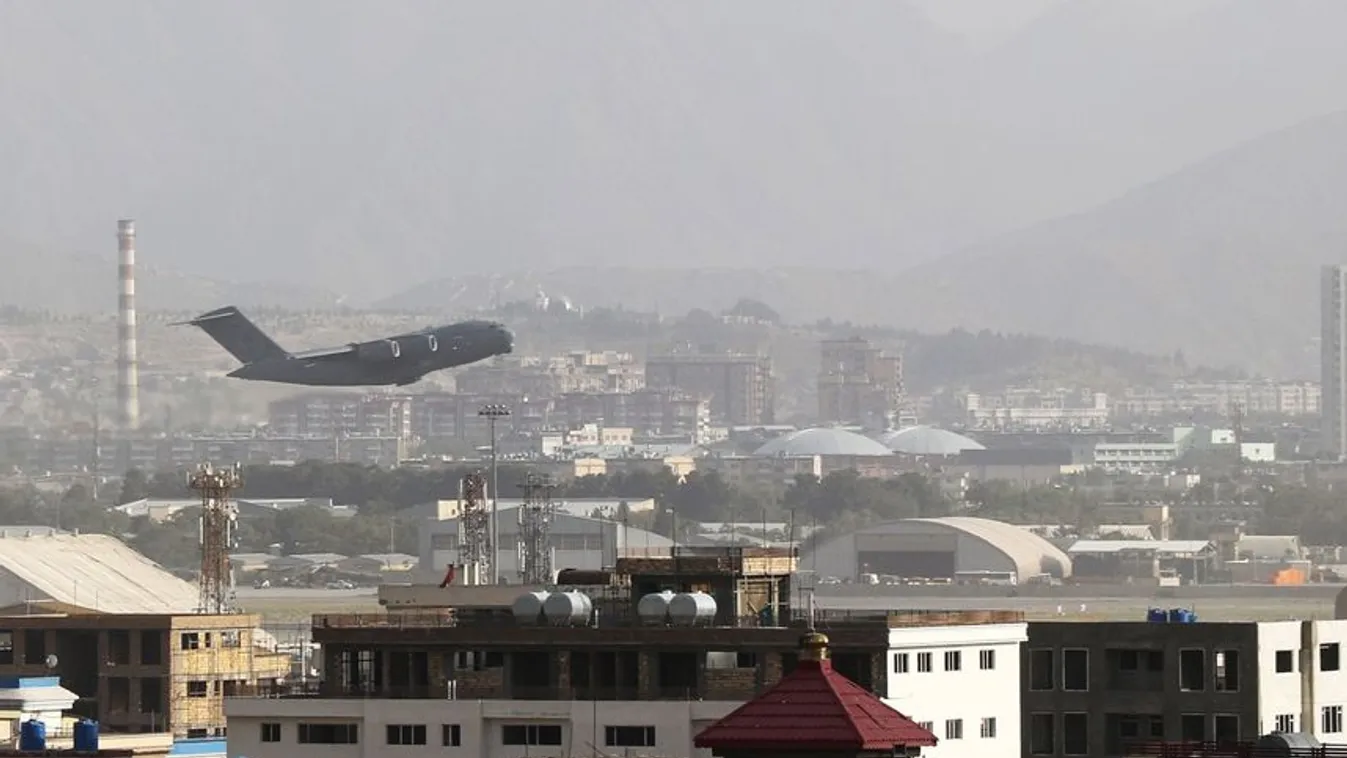 Franciaország véletlenül „kimentett” 5 iszlamistát Afganisztánból, Párizsba vitték őket