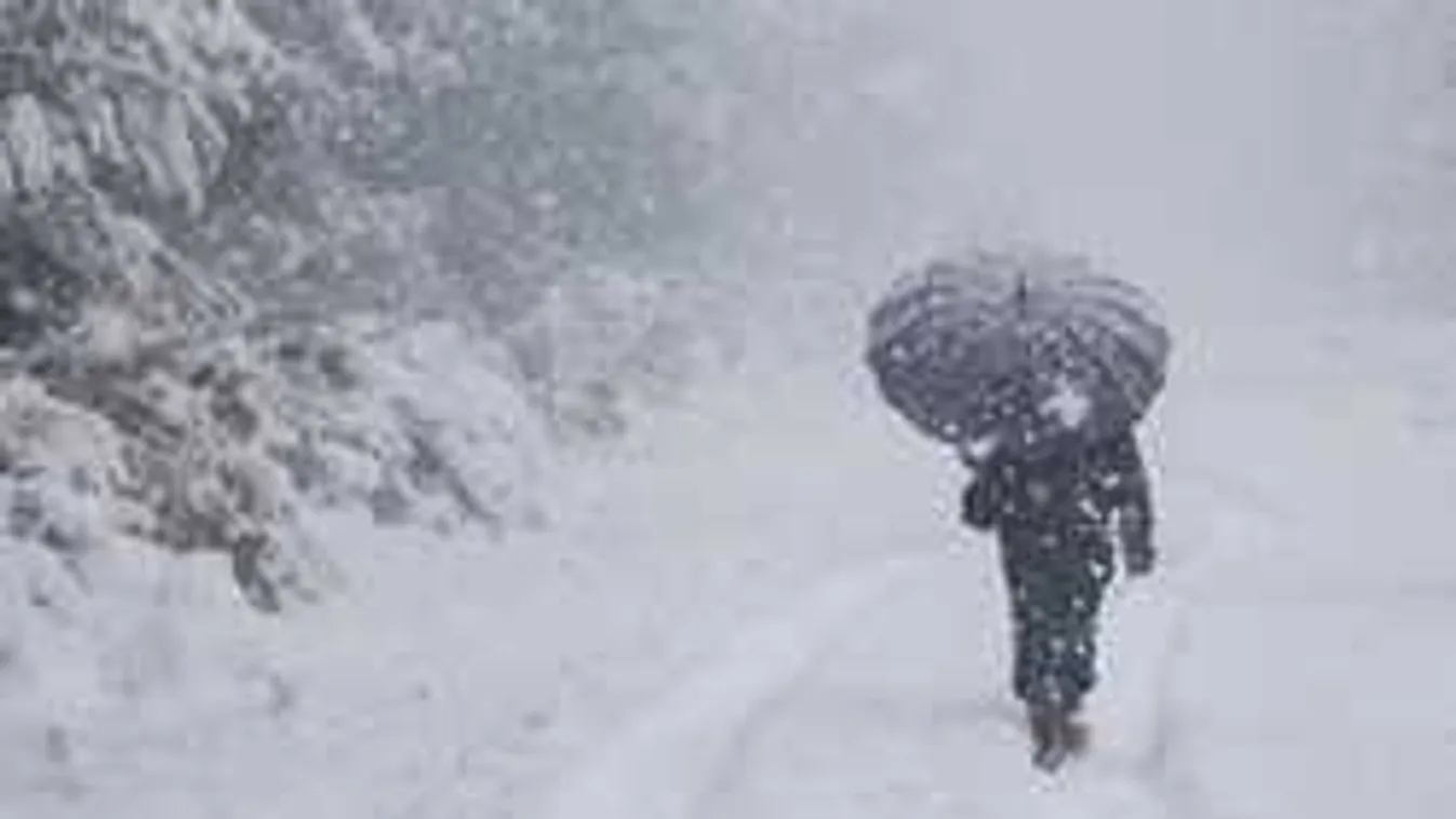 Figyelmeztetést adott ki a meteorológia: Aki teheti, ne induljon útnak