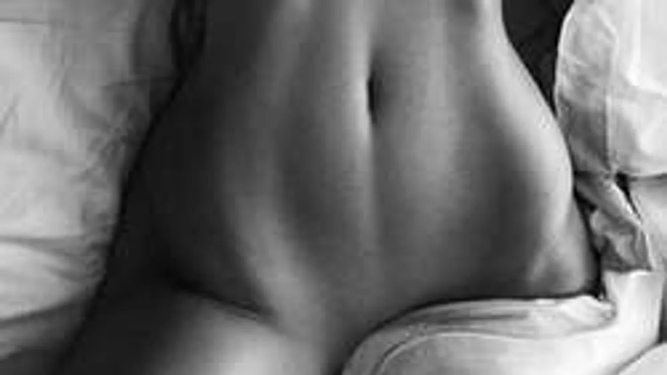 Jobb lesz a szex, ha csupasz a nőd?