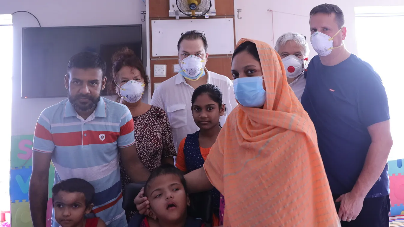 Szétválasztott bangladesi ikrek: elvégezték a műtétet a magyar orvosok – ilyen állapotban van Rabeya