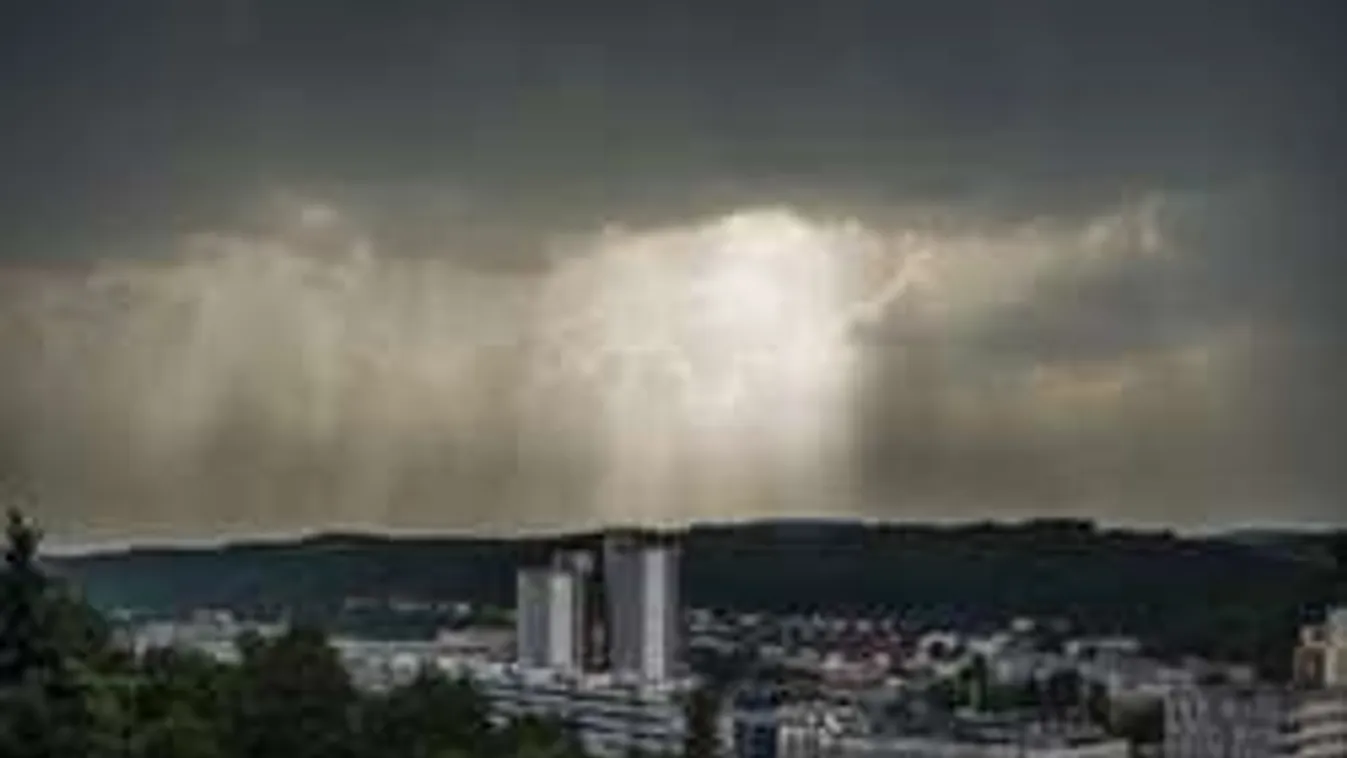 Elkezdődött a lehűlés: több helyen már szakad az eső!