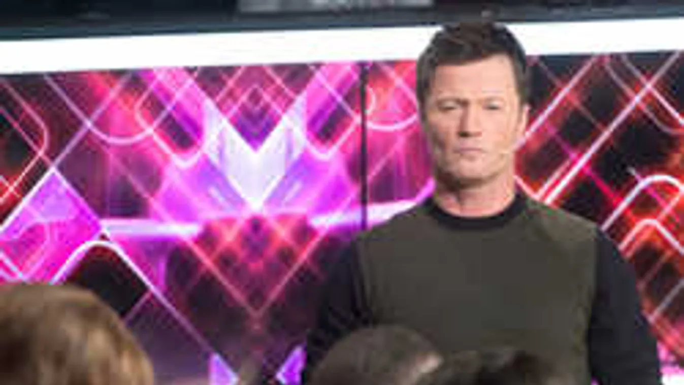 Munkája miatt magyarázkodhat otthon Stohl András