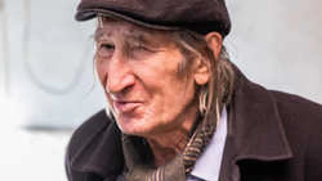 Most érkezett: Azonnal kórházba kellett szállítani a magyar színészt