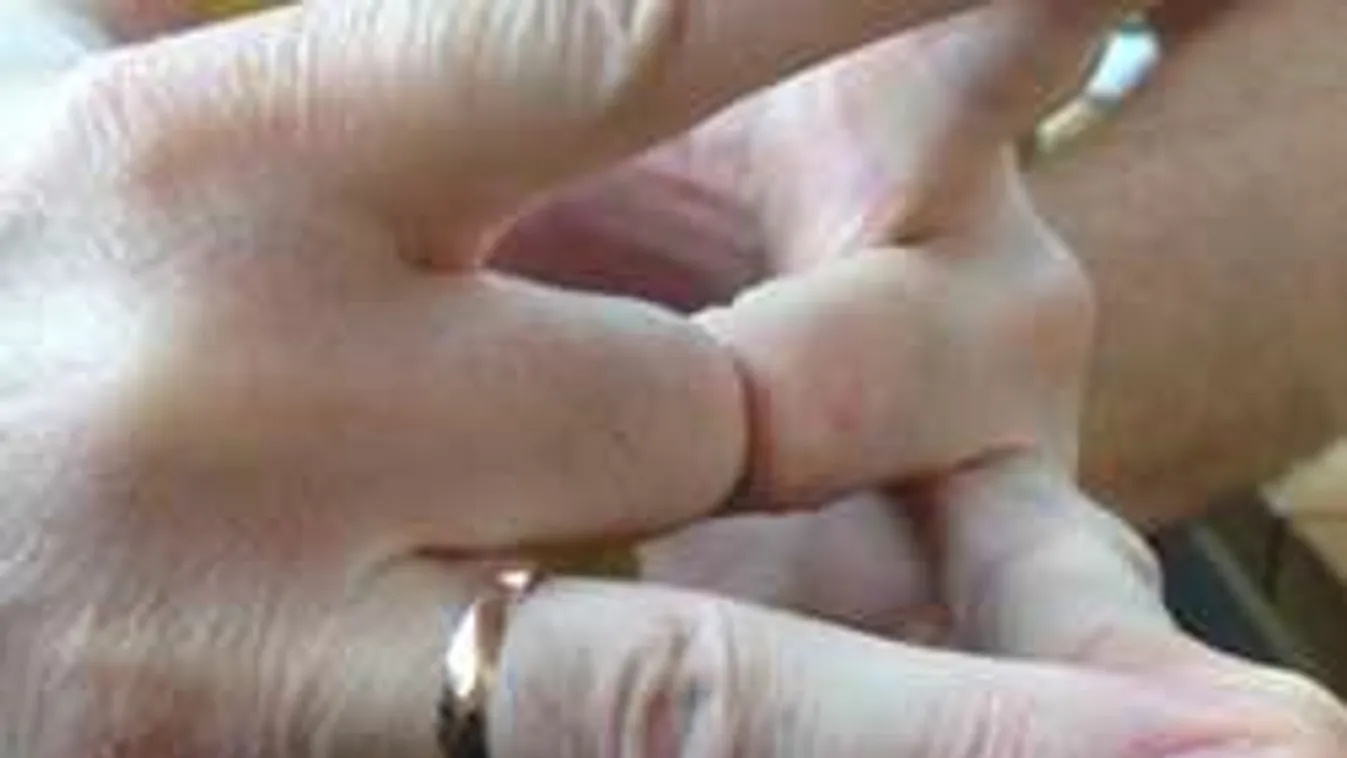 Pokoli érdekes, ezért hordjuk a karikagyűrűt a negyedik ujjunkon!