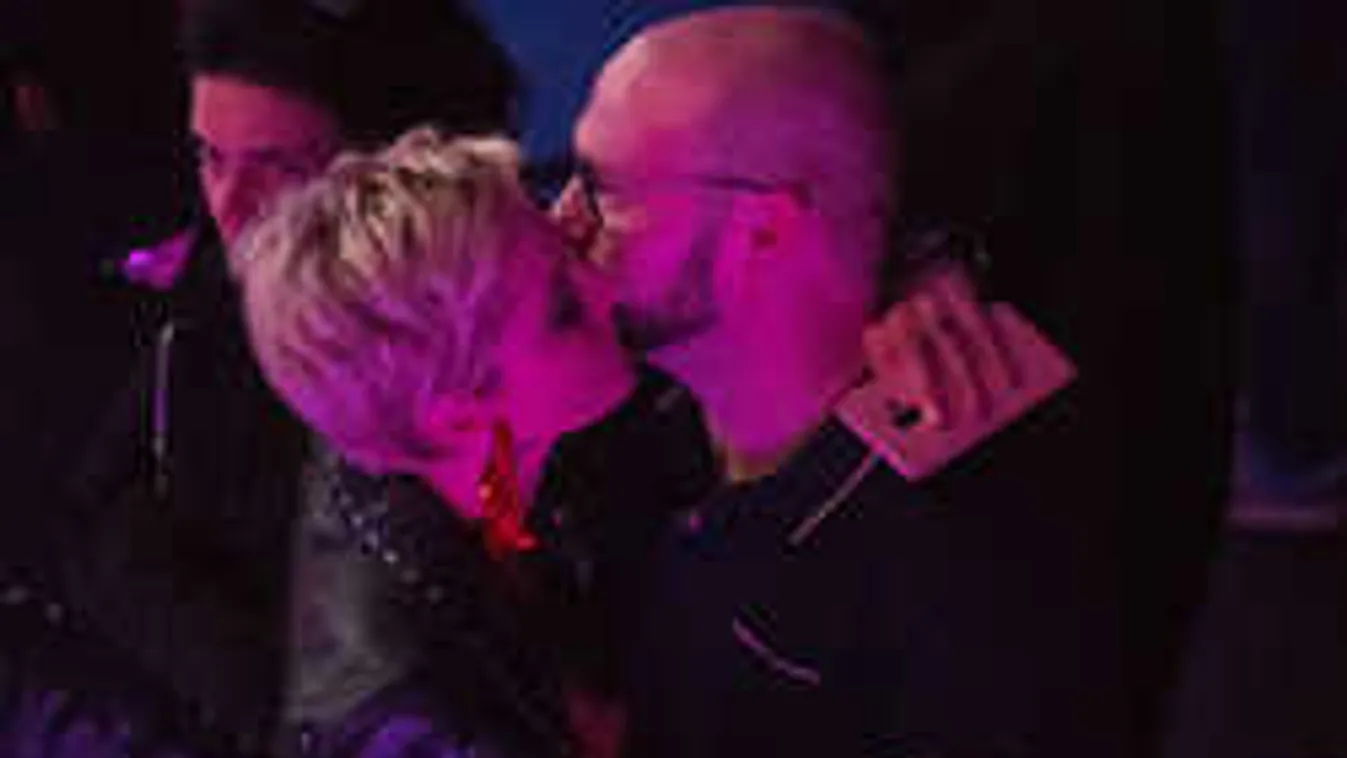 Friss fotón Tatár Csilla ritkán látott férje