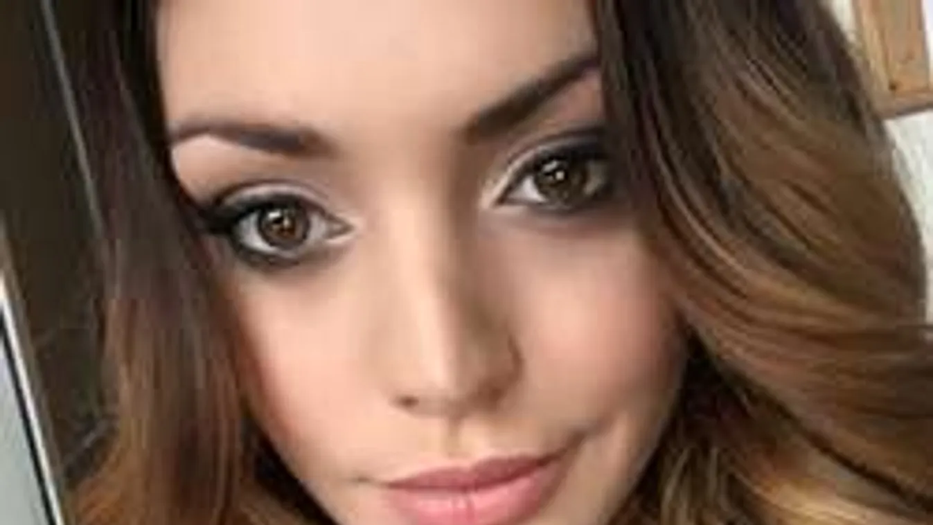 Odavannak a netezők a TV2 sztárjának szokatlan képéért!