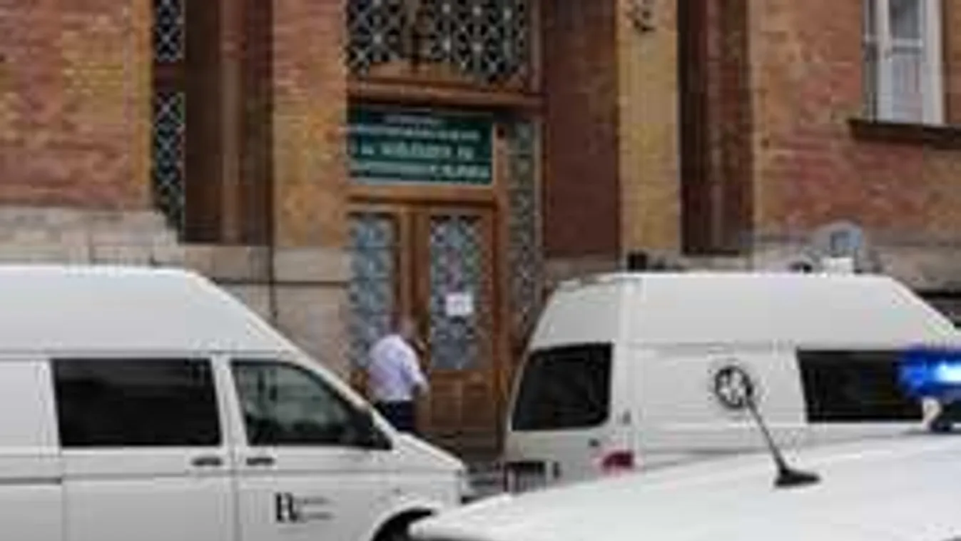 Most kaptuk: újabb fogolyszökés, kórházi köpenyes rabot keresnek