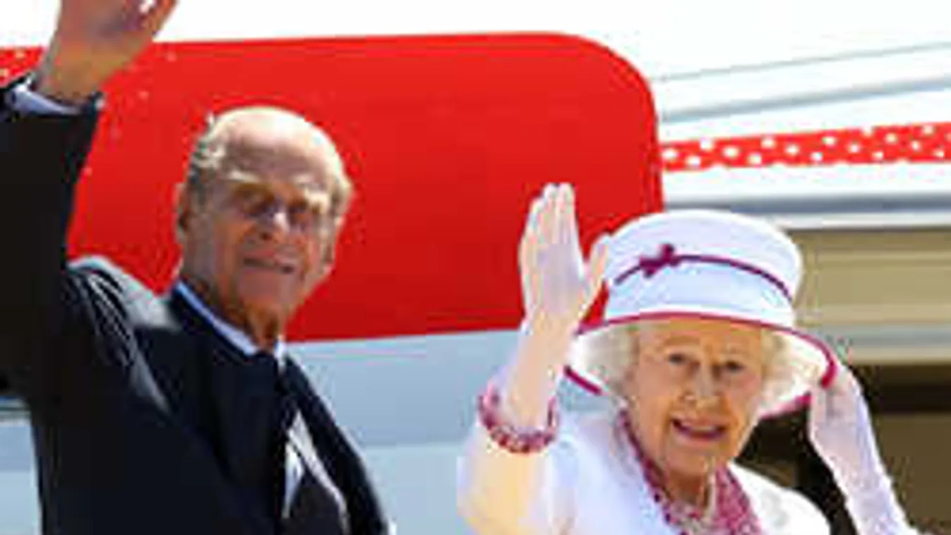 Bizarr, mi lapul II. Erzsébet királynő bőröndjében