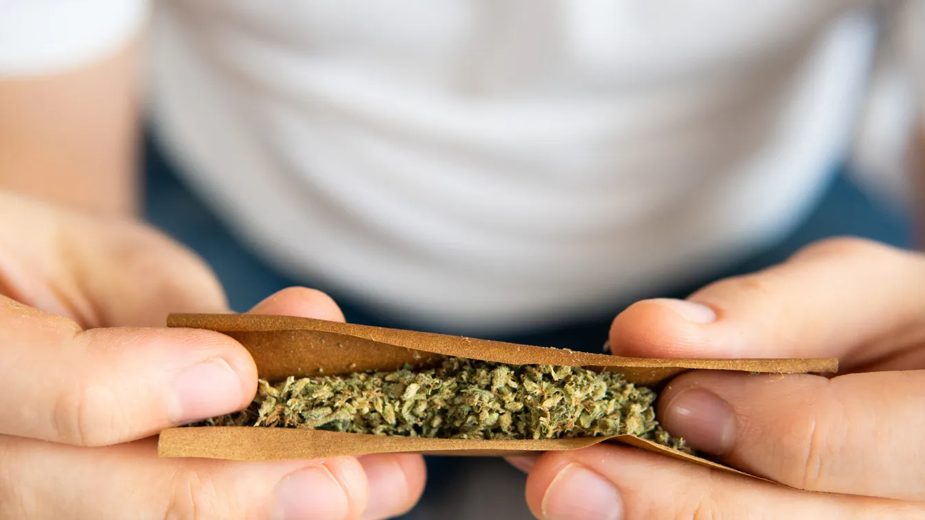 „Jó apa a férjem!„-mondta a nő, akinek a férje leszúrta a drogtól őrjöngő fiát