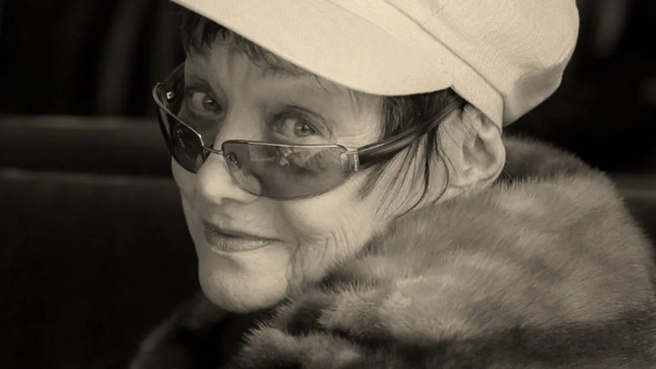 85 évet élt mindenki Etusa