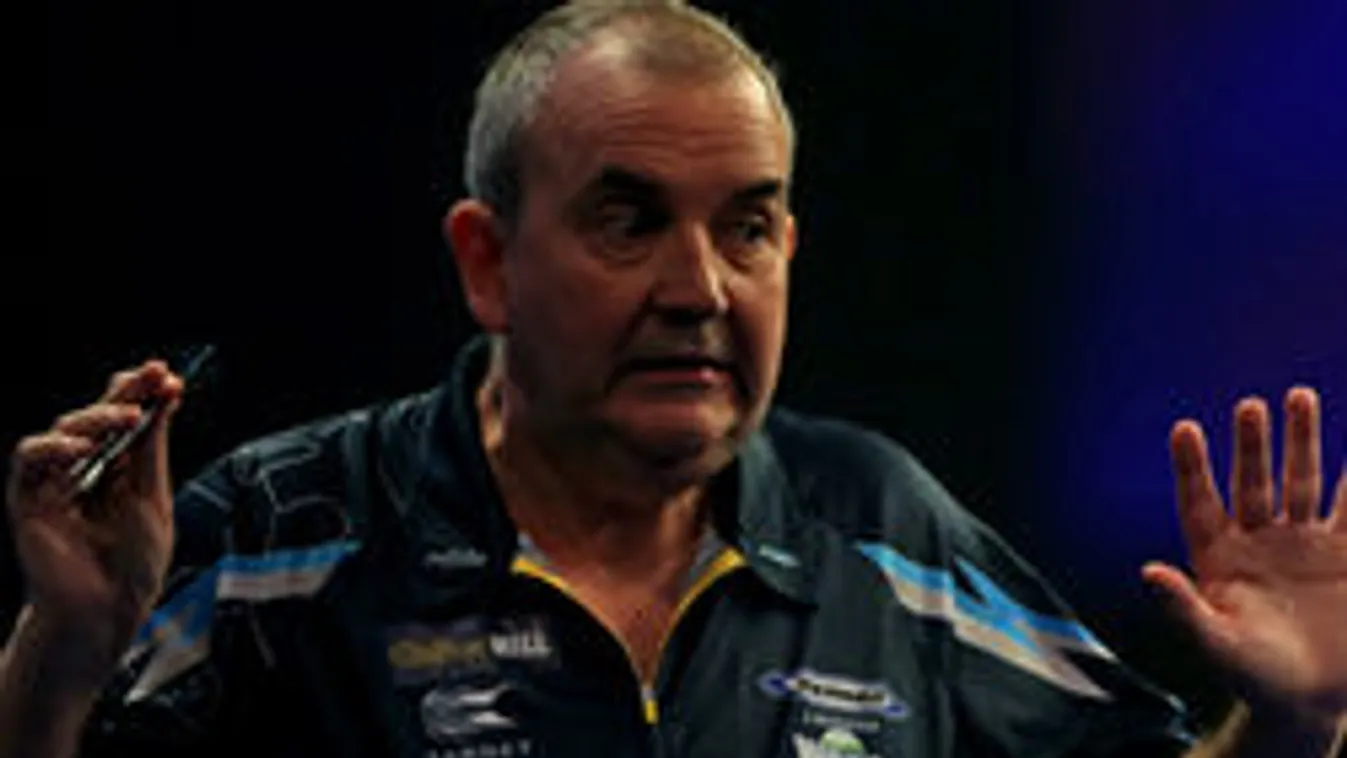 Segélyen tengődnek a dúsgazdag dartsos lányai