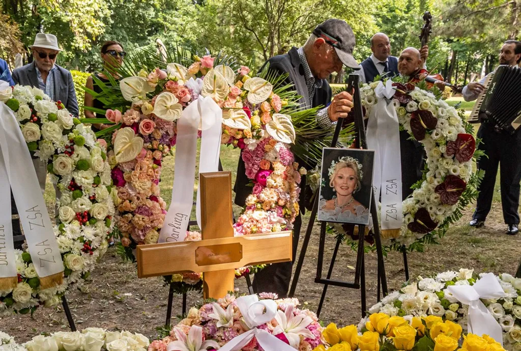 20210713_Gabor_ZsaZsa_Magyarorszagi_temetese_MG_RP 00093_