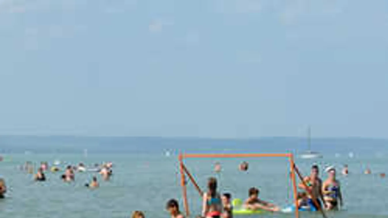 Horrorfürdőzés, újabb ember fulladt a Balatonba
