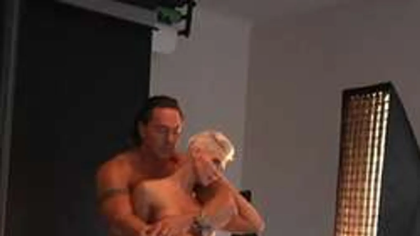 Erotikus fotózáson pózoltak a TV2 szerelmes sztárjai