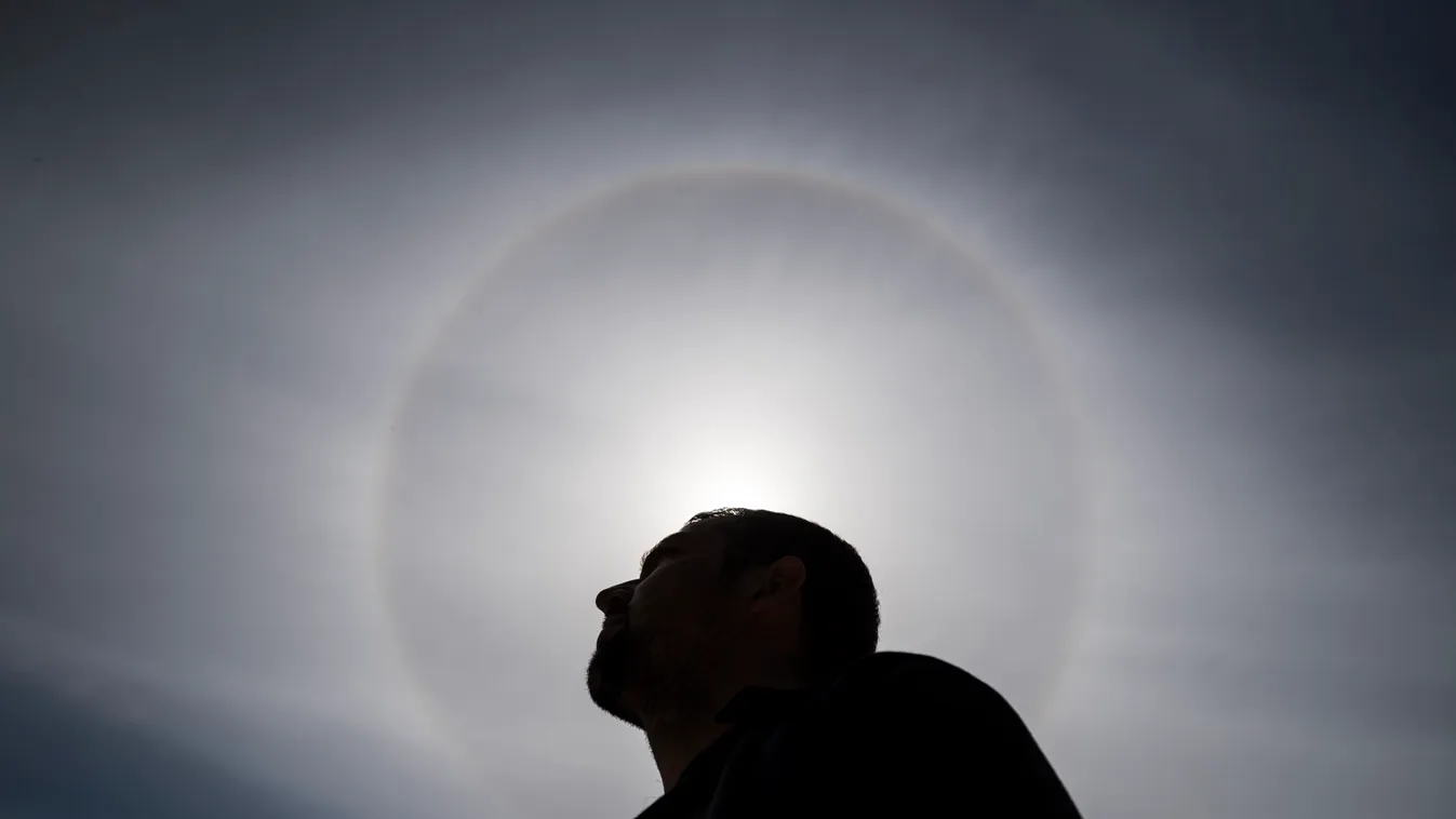 Lenyűgöző égi jelenséget fotóztak Magyarország felett – képek